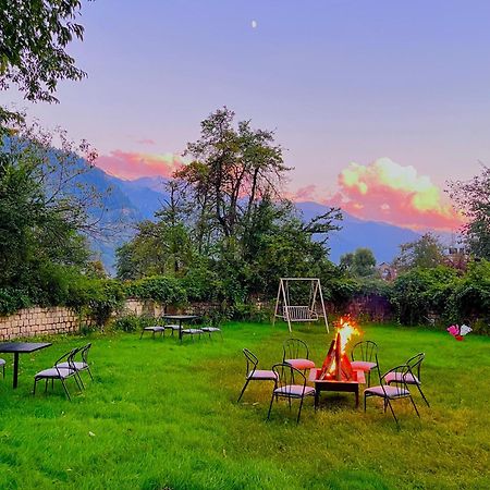 Sagar Heritage Resort, Near Mall Road Manali ภายนอก รูปภาพ
