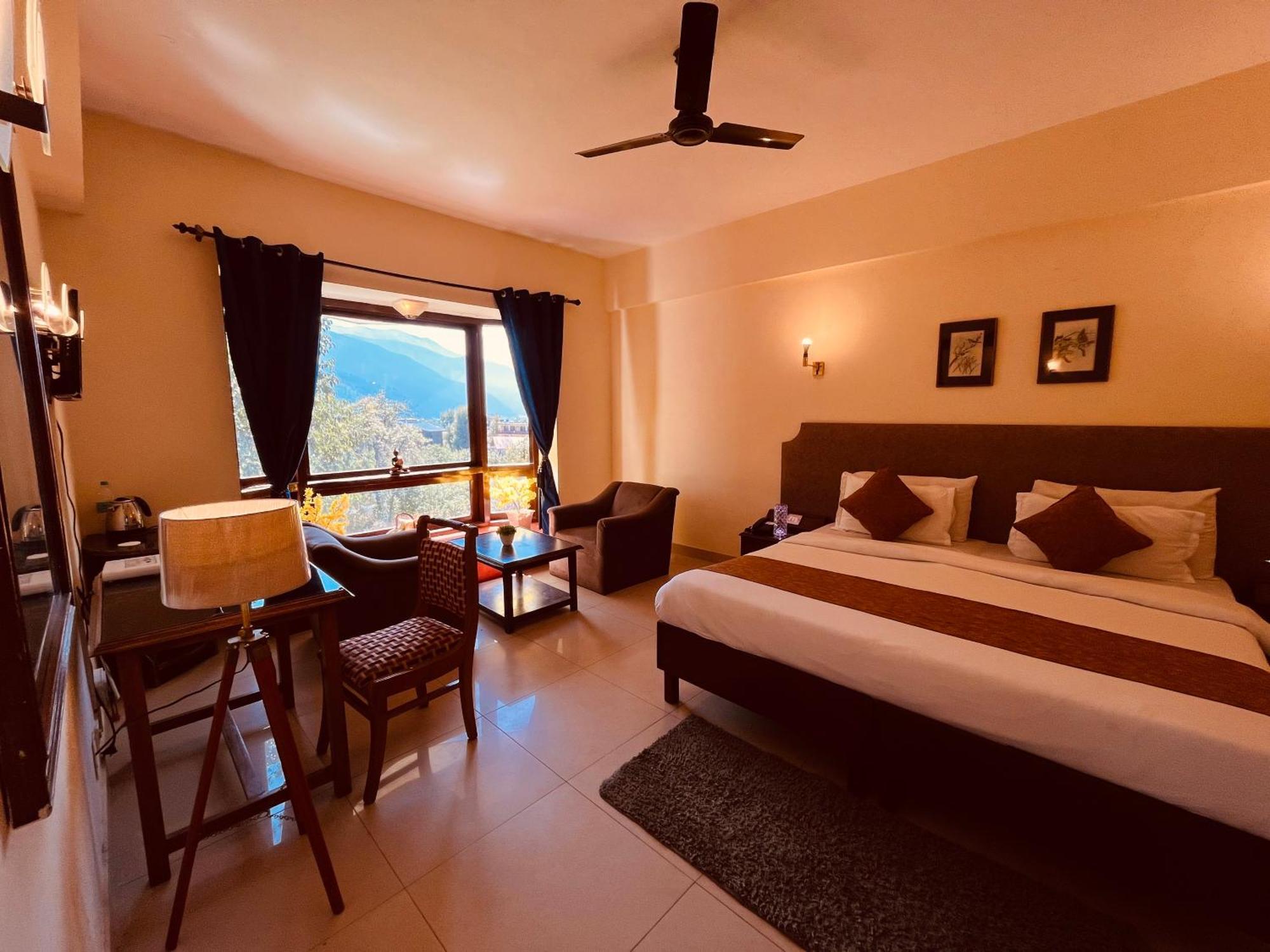 Sagar Heritage Resort, Near Mall Road Manali ภายนอก รูปภาพ