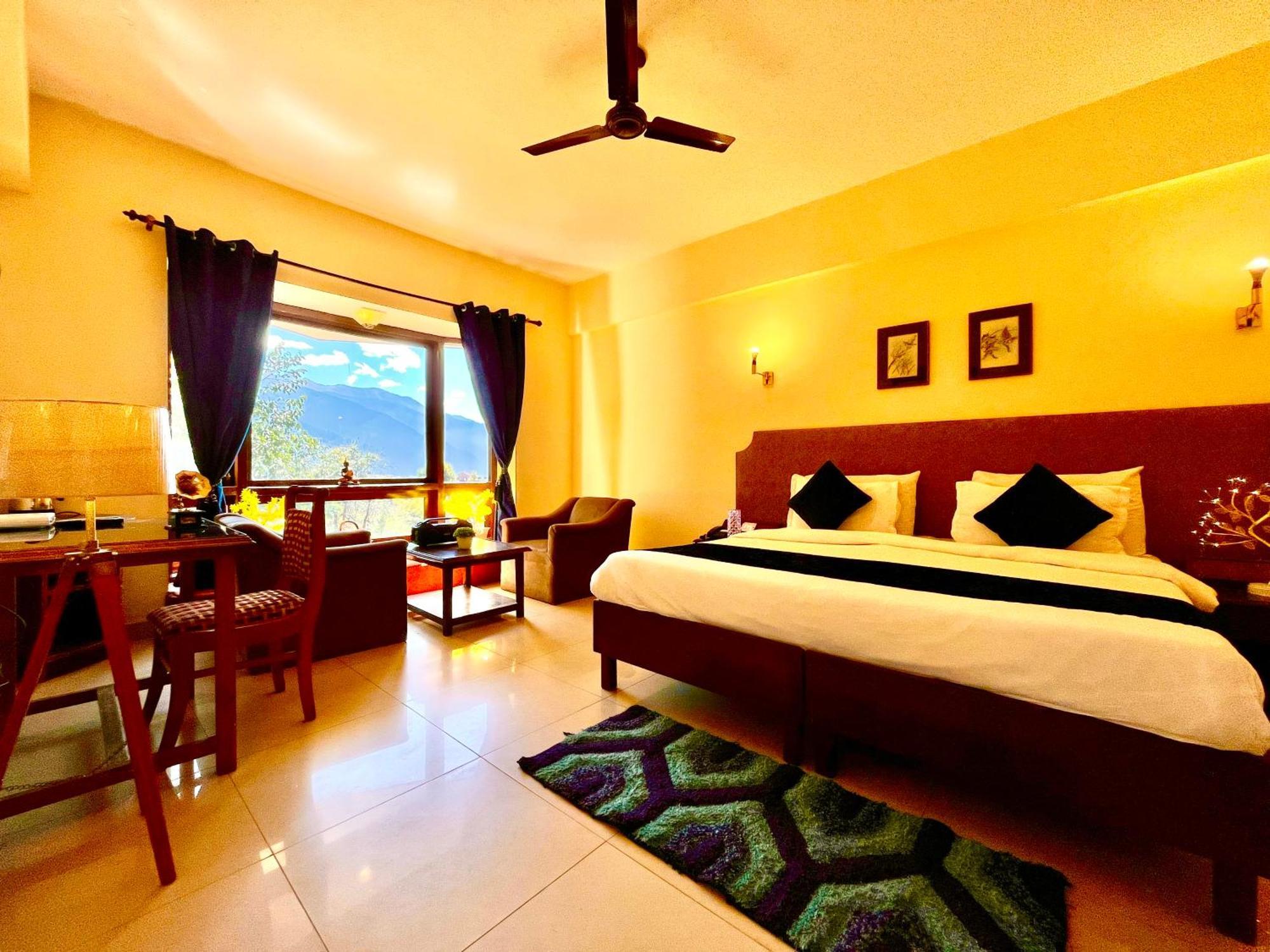 Sagar Heritage Resort, Near Mall Road Manali ภายนอก รูปภาพ