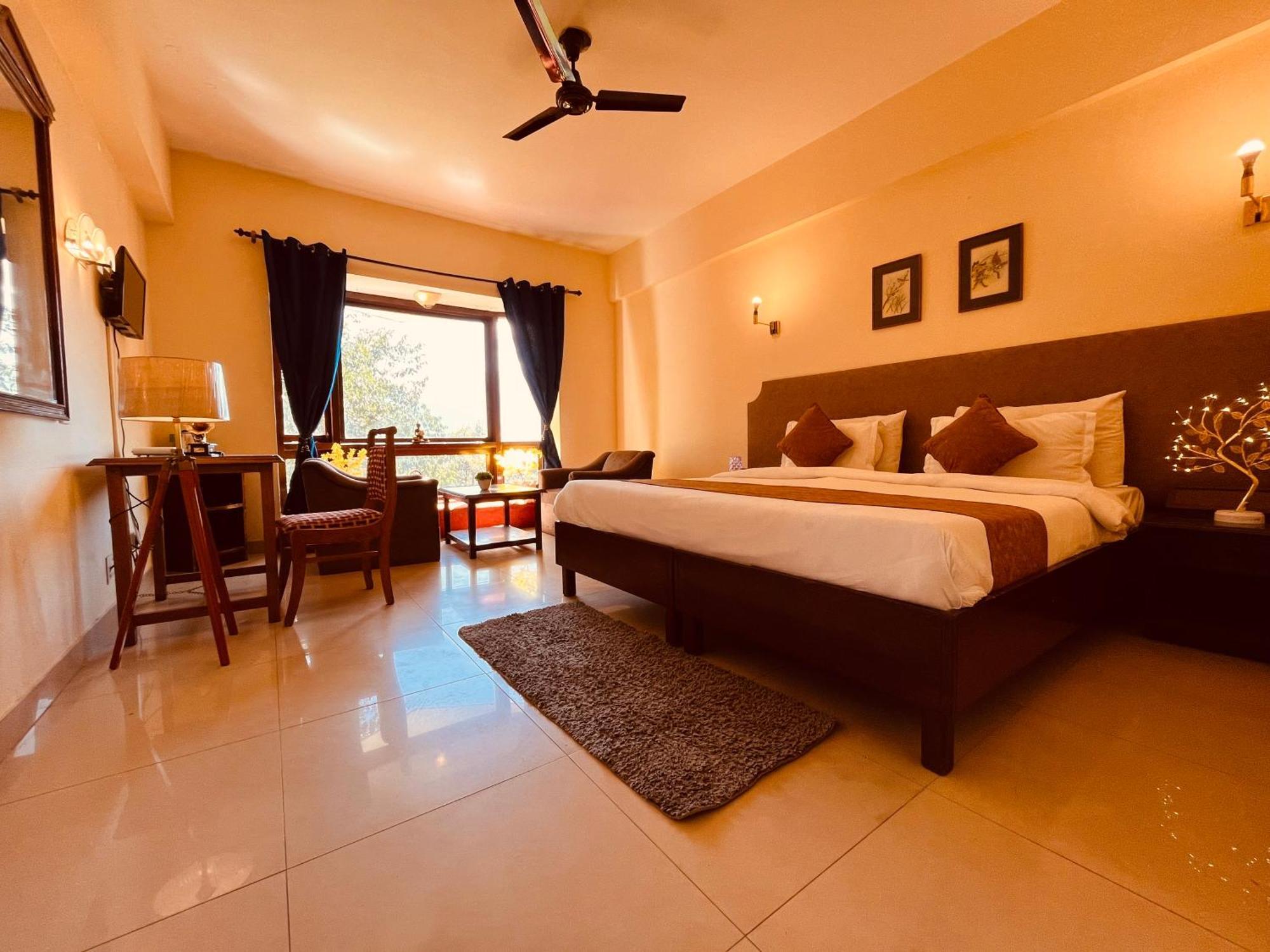 Sagar Heritage Resort, Near Mall Road Manali ภายนอก รูปภาพ