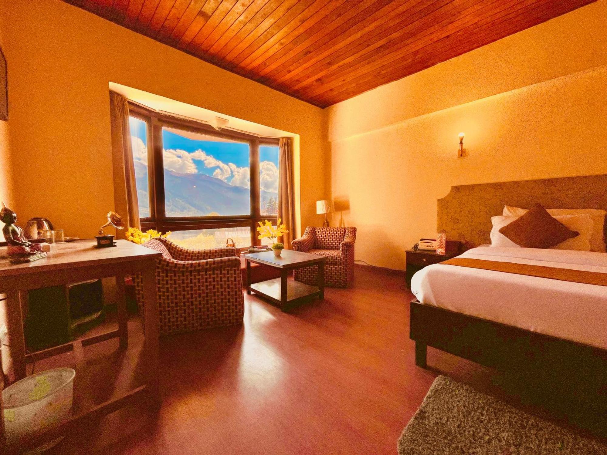 Sagar Heritage Resort, Near Mall Road Manali ภายนอก รูปภาพ
